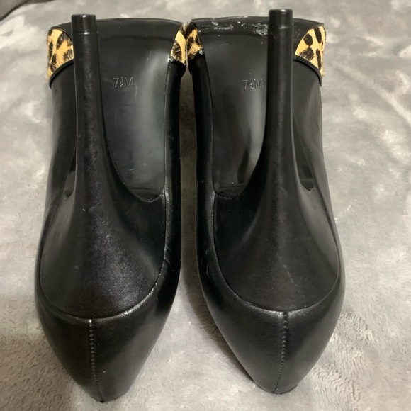 NWOT▪️ Guess Cheetah Stiletto Pumps ▪️
Size 7.5M - Picture 2 of 12